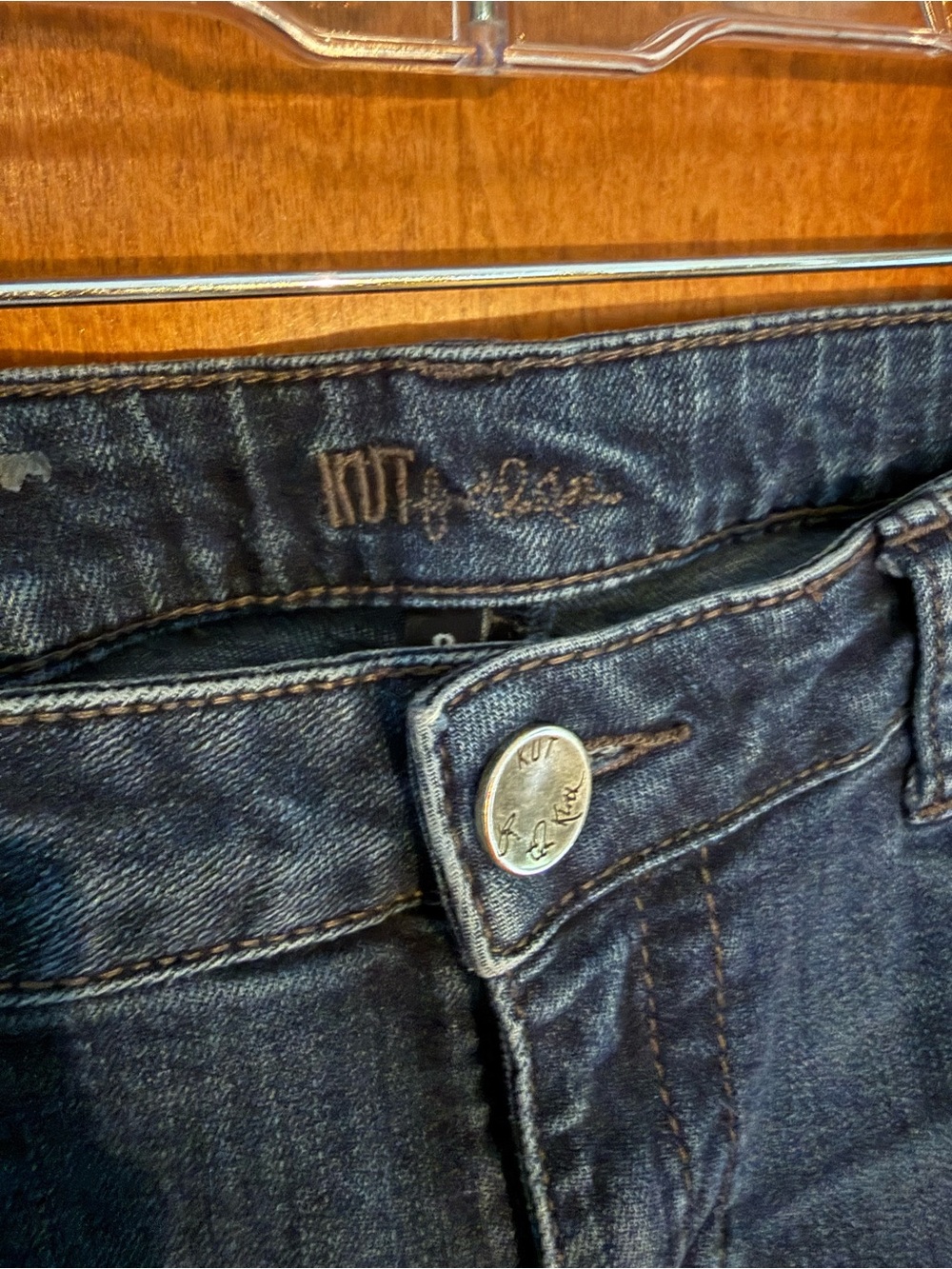 Kut from the Kloth Women's Slim Straight Jeans - Size 8